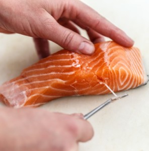 Remove salmon bones