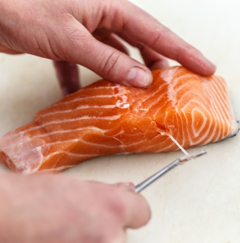 How to Cook Salmon 5 Simple and Tasty Techniques Diet vs Disease